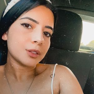 Meet your Posher, Daniela